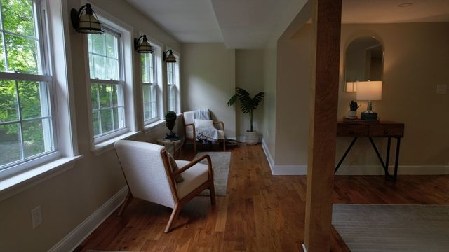 616 Grove St, Framingham, MA 01701