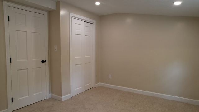 616 Grove St, Framingham, MA 01701