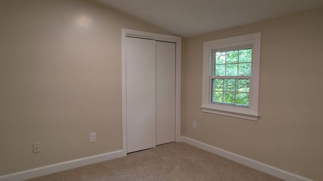 616 Grove St, Framingham, MA 01701