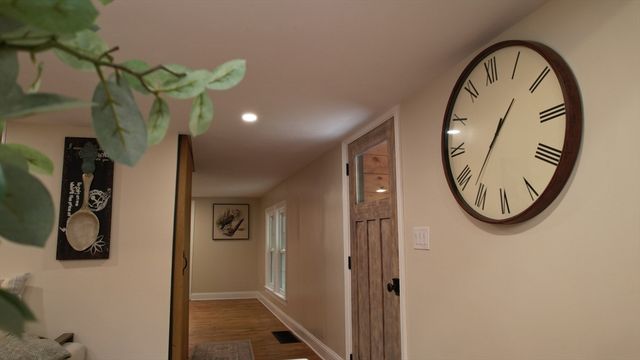 616 Grove St, Framingham, MA 01701