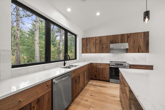 3019 FIRST STREET, Plover, WI 54467