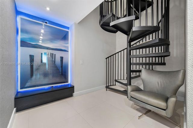 1040 Biscayne Blvd 4607, Miami, FL 33132