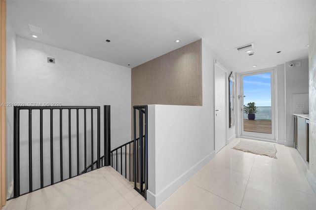 1040 Biscayne Blvd 4607, Miami, FL 33132