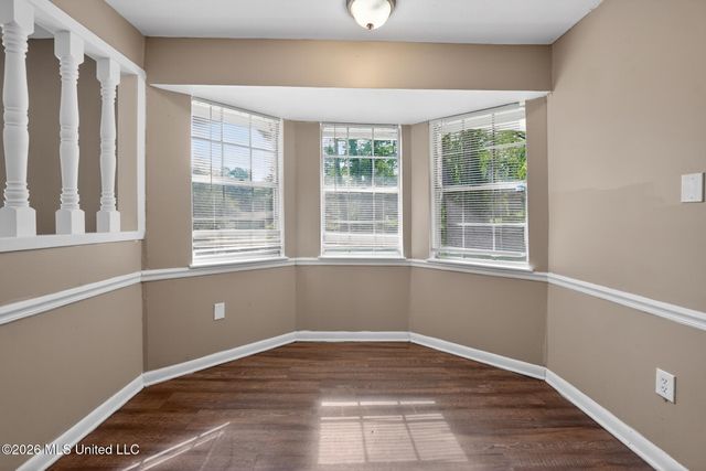 206 Valley Ridge Drive, Jackson, MS 39206