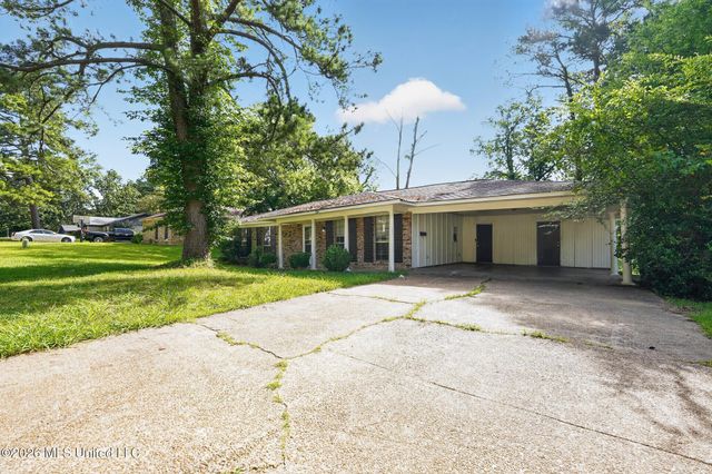206 Valley Ridge Drive, Jackson, MS 39206