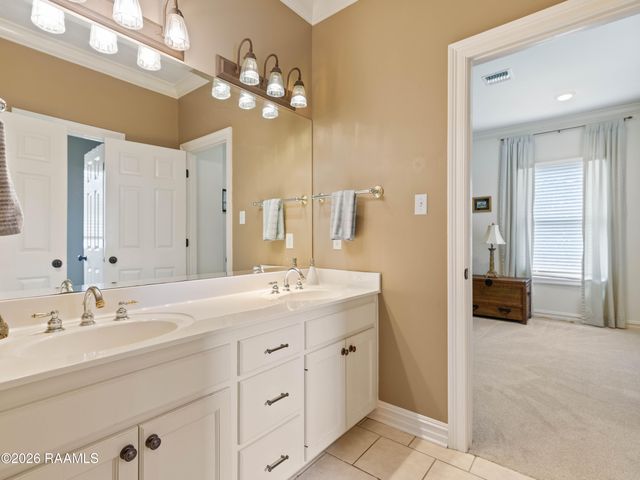 205 Mission Hills Drive, Broussard, LA 70518
