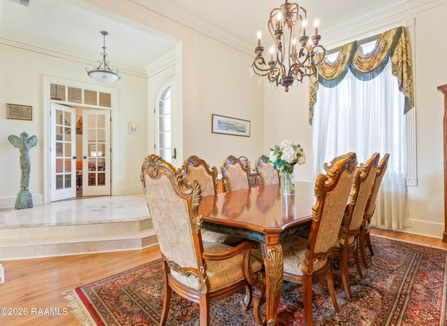 205 Mission Hills Drive, Broussard, LA 70518