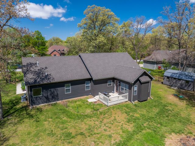10451 Mattie Lane, Wheatfield, IN 46392
