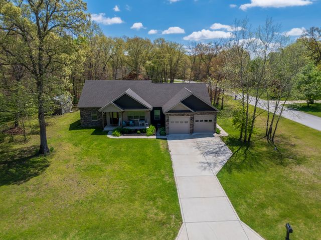 10451 Mattie Lane, Wheatfield, IN 46392
