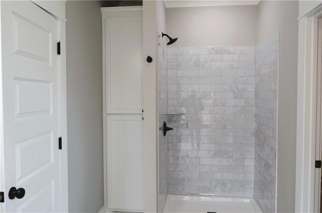 537 FELICIANA Drive, Pineville, LA 71360