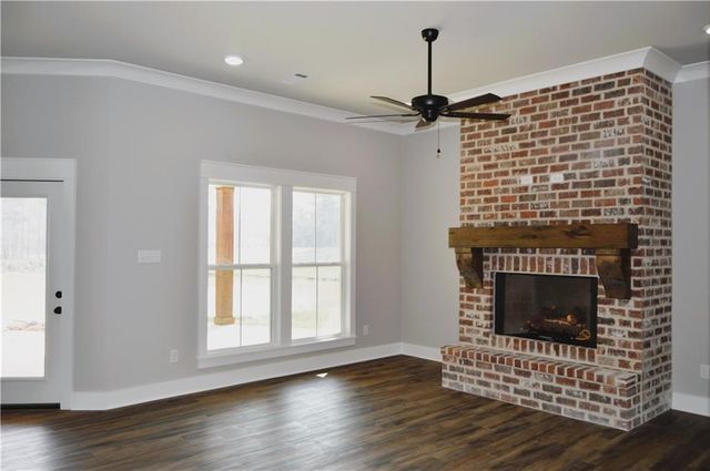 537 FELICIANA Drive, Pineville, LA 71360