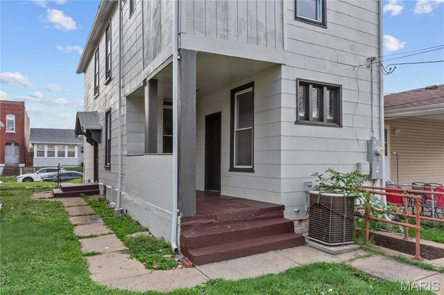 6204 Vermont Avenue, St Louis, MO 63111