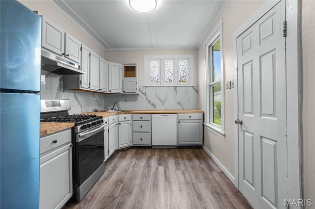 6204 Vermont Avenue, St Louis, MO 63111