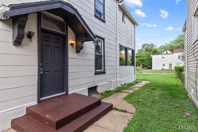 6204 Vermont Avenue, St Louis, MO 63111