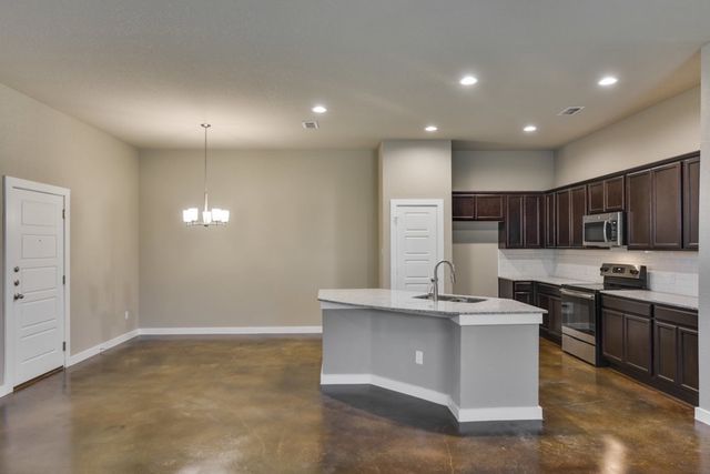 4070 Shiloh Court, Midlothian, TX 76065