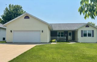 1319 Chadsworth Drive, Sun Prairie, WI 53590