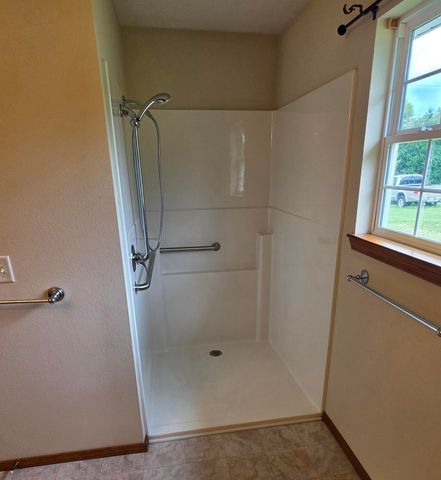 4061 W Gardenia Drive, Battlefield, MO 65619