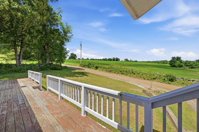 38 Storrs Drive, Loudon, NH 03307