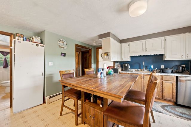 38 Storrs Drive, Loudon, NH 03307