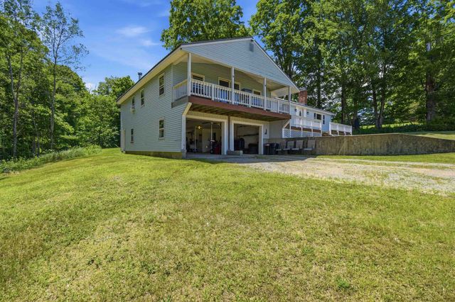 38 Storrs Drive, Loudon, NH 03307