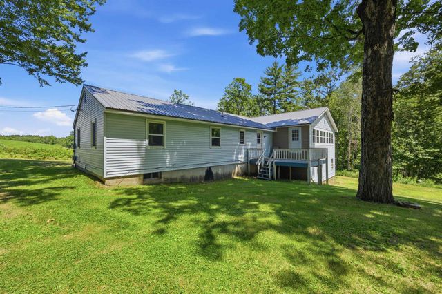 38 Storrs Drive, Loudon, NH 03307
