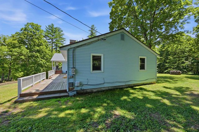 38 Storrs Drive, Loudon, NH 03307
