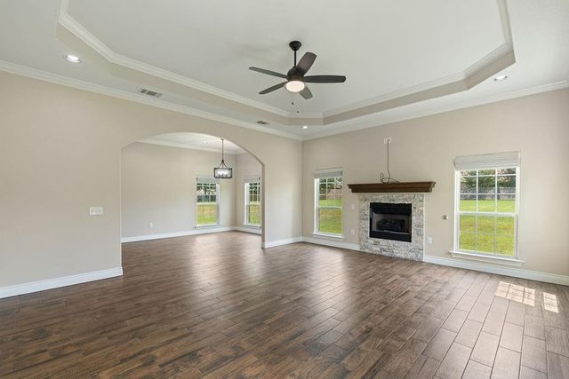 201 Silver Spur Drive, Lufkin, TX 75904