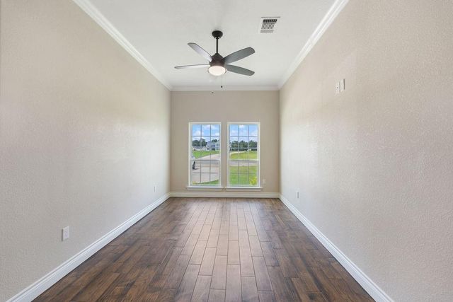 201 Silver Spur Drive, Lufkin, TX 75904