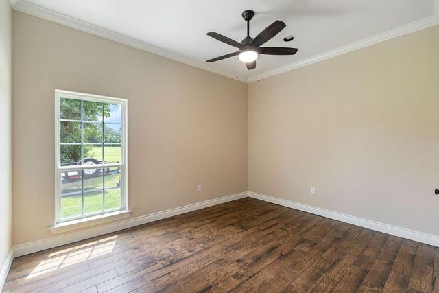 201 Silver Spur Drive, Lufkin, TX 75904