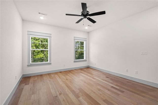 15 Handa Lane, Bella Vista, AR 72715