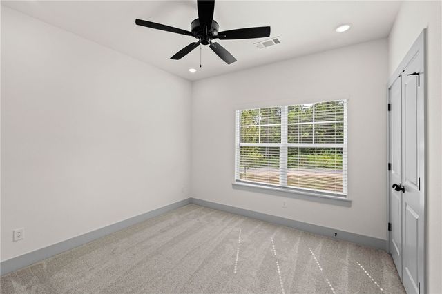 15 Handa Lane, Bella Vista, AR 72715