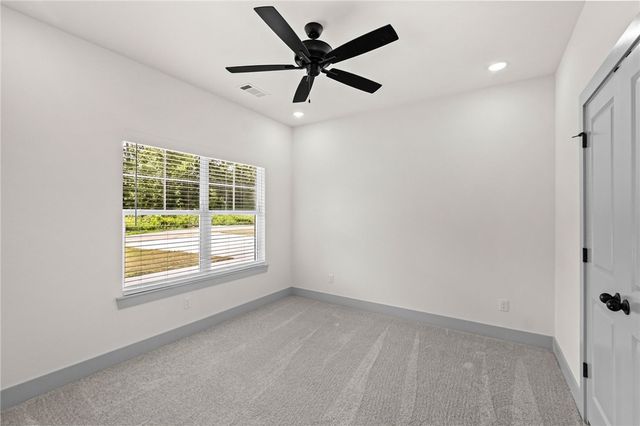 15 Handa Lane, Bella Vista, AR 72715