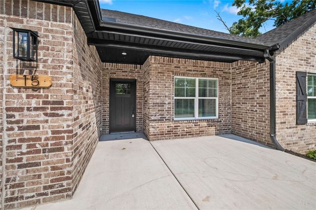 15 Handa Lane, Bella Vista, AR 72715