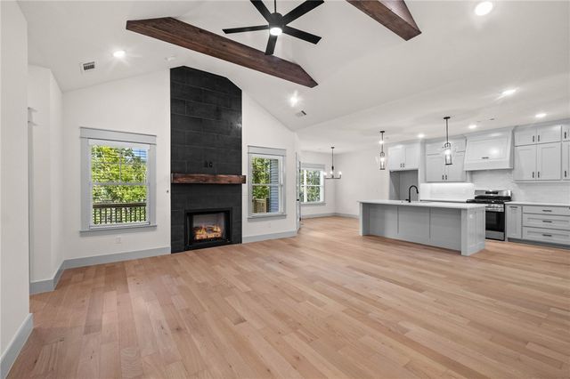 15 Handa Lane, Bella Vista, AR 72715