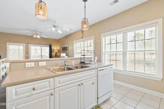 140 Avian Drive Apt 3706, Sunset Beach, NC 28468