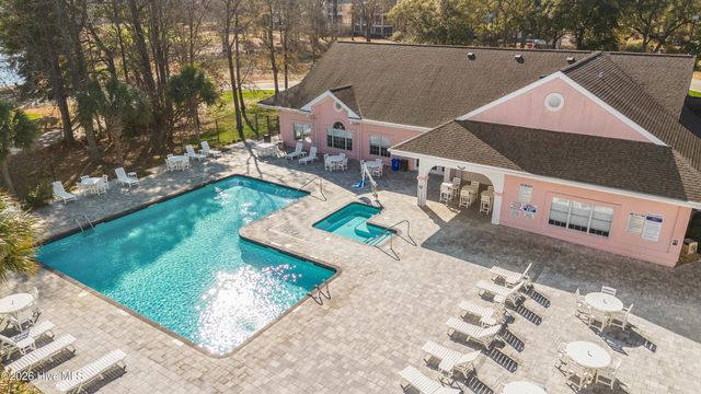 140 Avian Drive Apt 3706, Sunset Beach, NC 28468