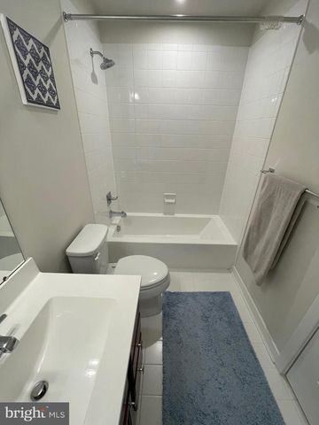 128 MULBERRY DR, Malvern, PA 19355
