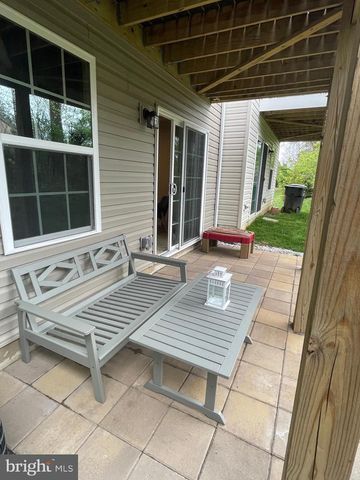 128 MULBERRY DR, Malvern, PA 19355