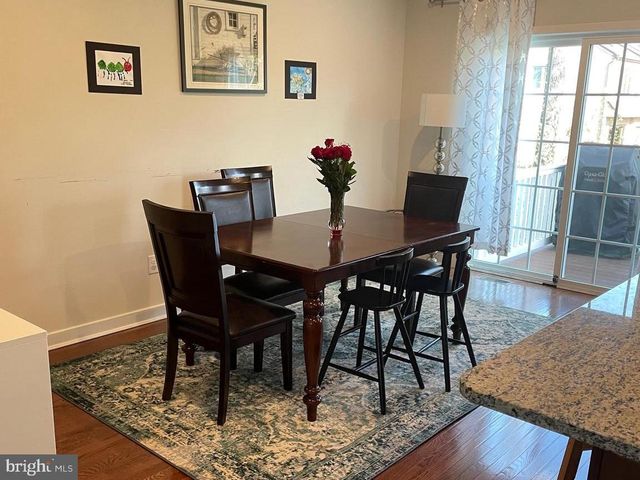 128 MULBERRY DR, Malvern, PA 19355