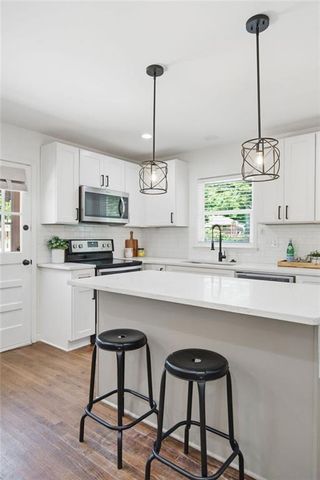 2140 Morris Avenue, Tucker, GA 30084