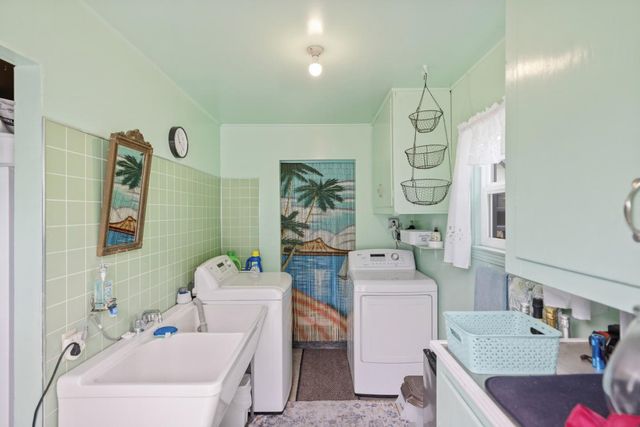 223 Rigg Street, Santa Cruz, CA 95060