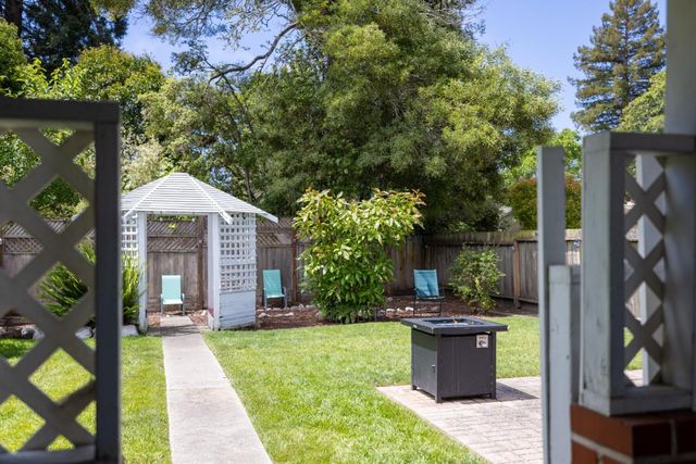 223 Rigg Street, Santa Cruz, CA 95060