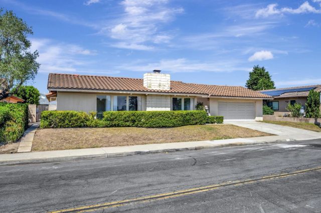 8838 La Jolla Scenic Dr N, La Jolla, CA 92037