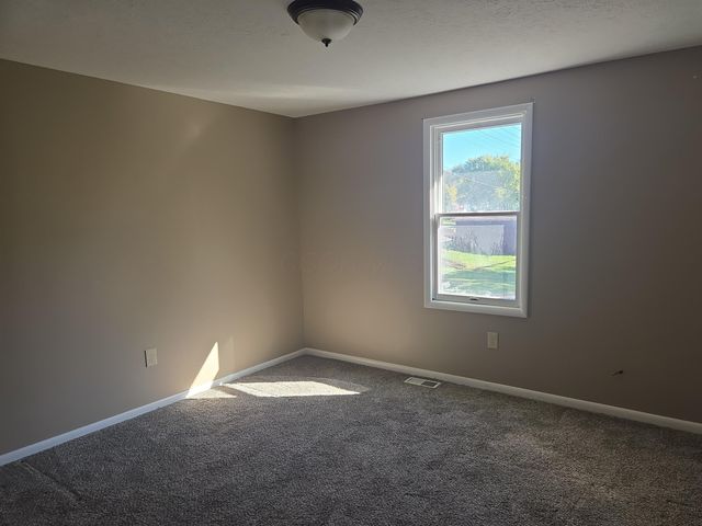 274 Boyleston Avenue, Newark, OH 43055