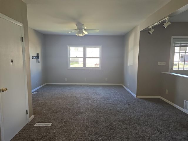 274 Boyleston Avenue, Newark, OH 43055