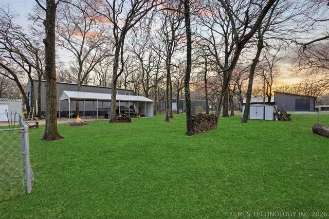 1613 Waters, Kingston, OK 73439