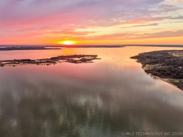 1613 Waters, Kingston, OK 73439