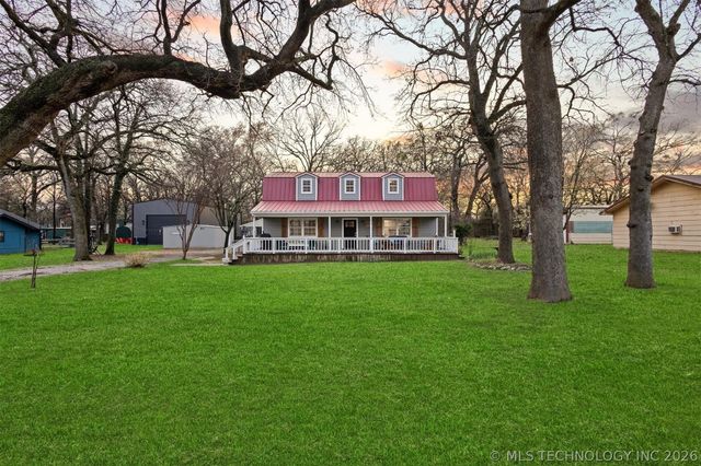 1613 Waters, Kingston, OK 73439