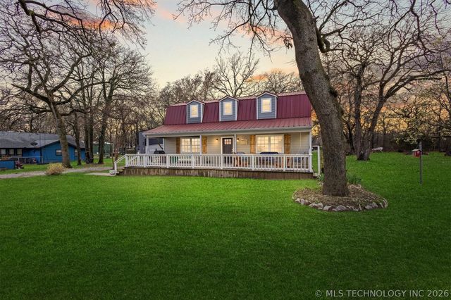 1613 Waters, Kingston, OK 73439