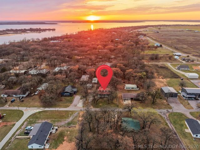 1613 Waters, Kingston, OK 73439